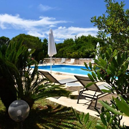 Bed And Breakfast La Terrazza 치스테르니노 외부 사진