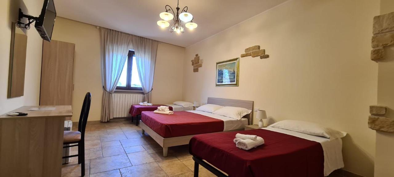 Bed And Breakfast La Terrazza 치스테르니노 외부 사진