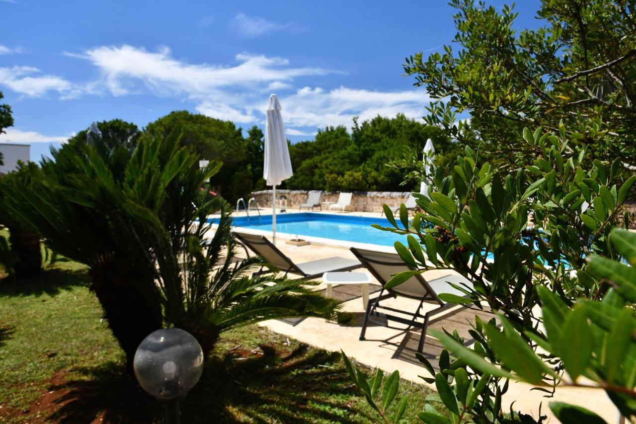 Bed And Breakfast La Terrazza 치스테르니노 외부 사진